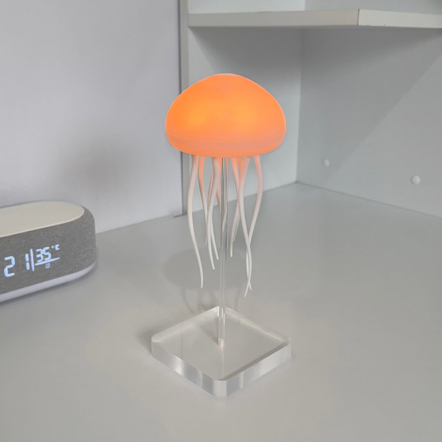 Zen Jellylume´s Dancing Jellyfish Lamp